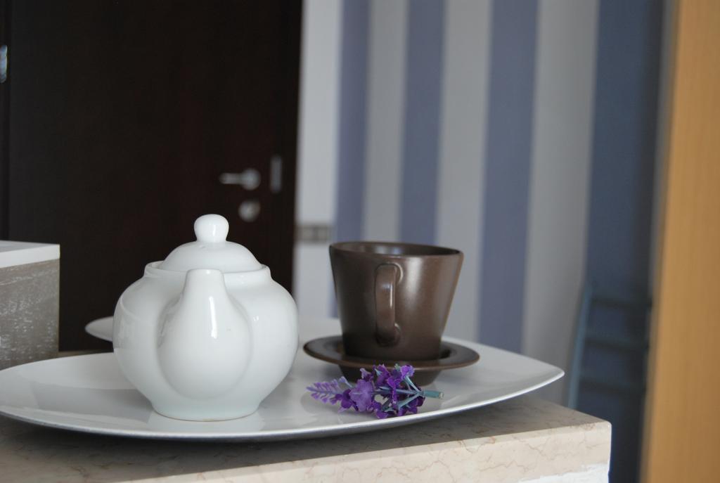 Hotel Abay 里米尼 外观 照片